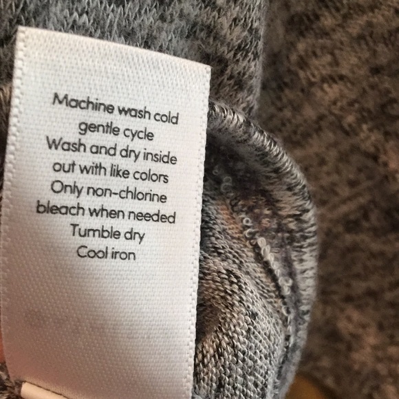 NWOT Athleta Work Out Hoodie - Picture 6 of 7